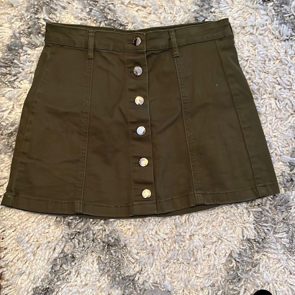 olive green skirt